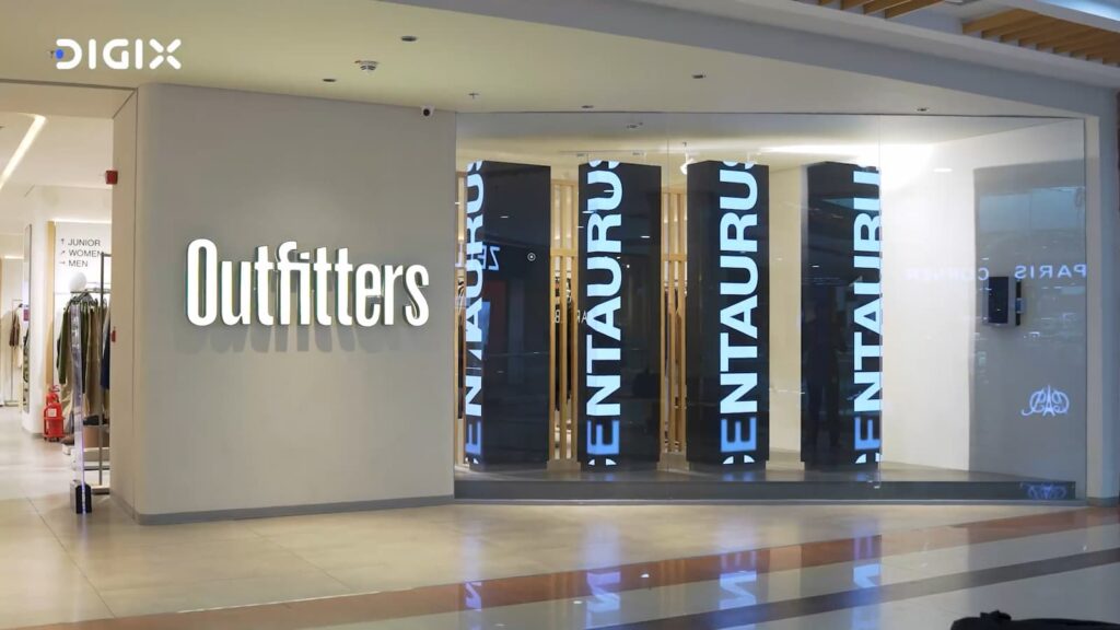 Outfitters Custom Pillar Display at Centaurus Mall